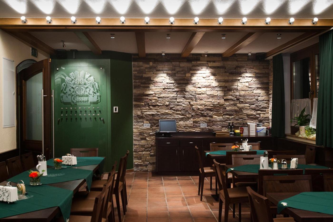 Brauhaus Falkenstein Lienz Buitenkant foto